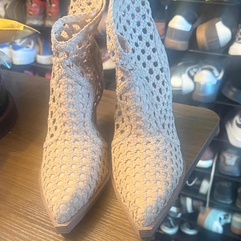 Elegant Beige Crochet style Jessica Simpson Ankle Boots